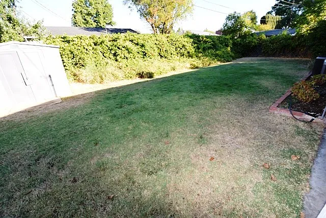 1141 Avon Way — Photo 13