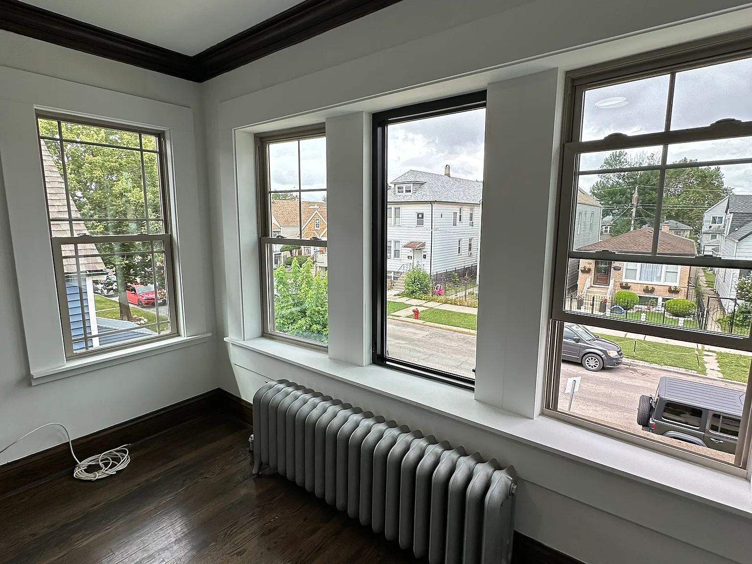 2 bed, 900 sqft, $1,650 — Photo 2