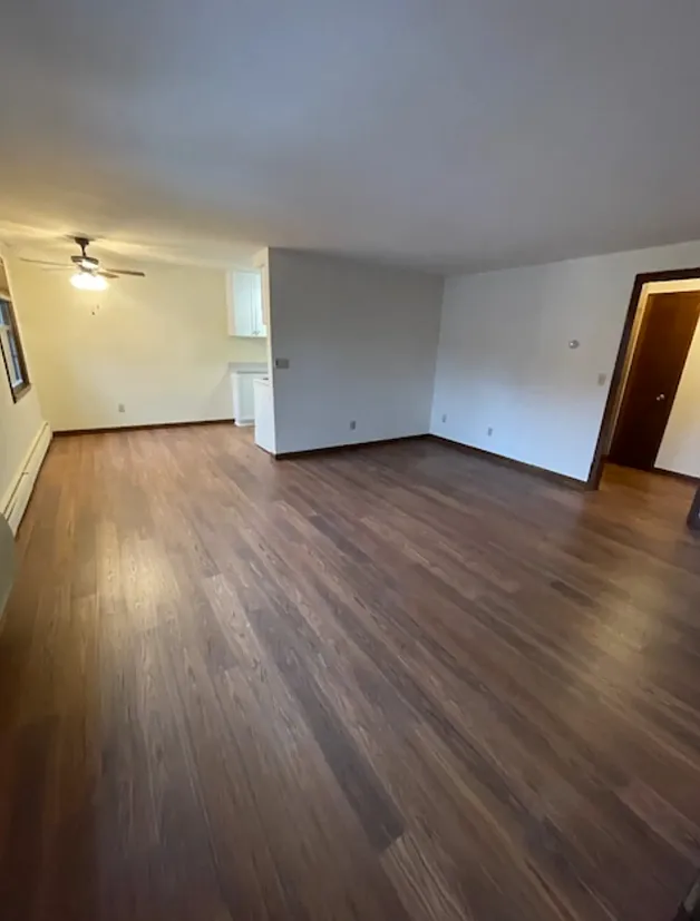 Candlelight Apartments — Photo 4