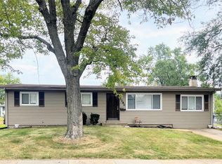 1280 Night Dr, Florissant, MO