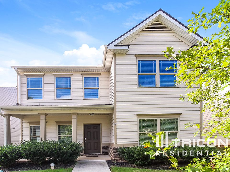 1st image of 203 Stillwood Dr