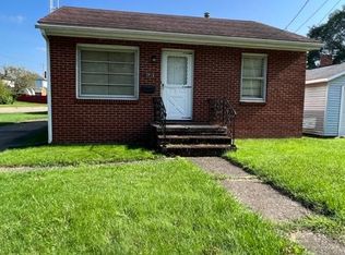 1713 Main Ave W, Massillon, OH