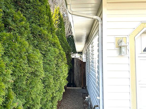 5th image of 9419 159th St