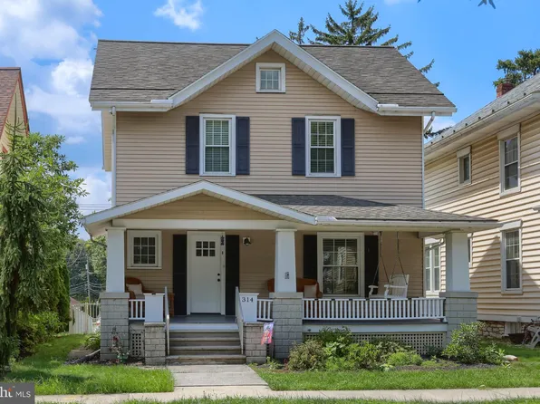 314 Cocoa Ave, Hershey, PA 17033