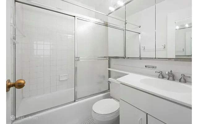 Sold by Douglas Elliman | media 17