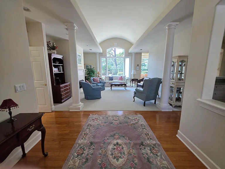 55 Santa Maria Dr — Photo 3