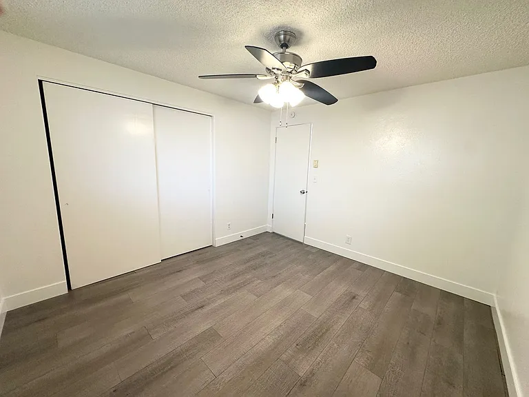 144 Smith Ave #14 — Photo 19