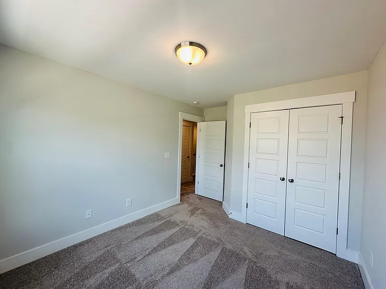 5633 Stafford Rd — Photo 10