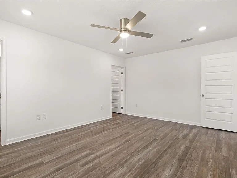 8676 Summer Bay Ln — Photo 11