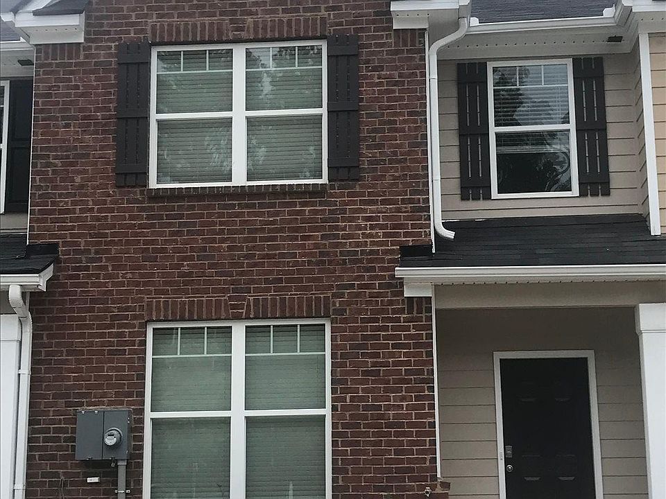 1st image of 2521 Piering Dr