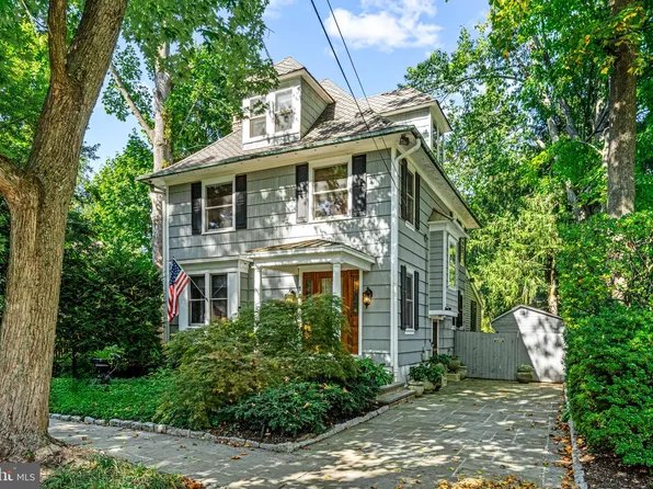 107 E Cottage Ave, Haddonfield, NJ 08033