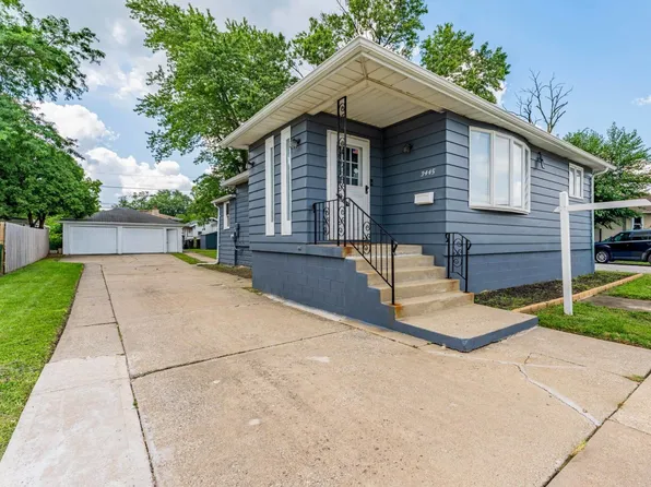 3445 Adams St, Lansing, IL 60438