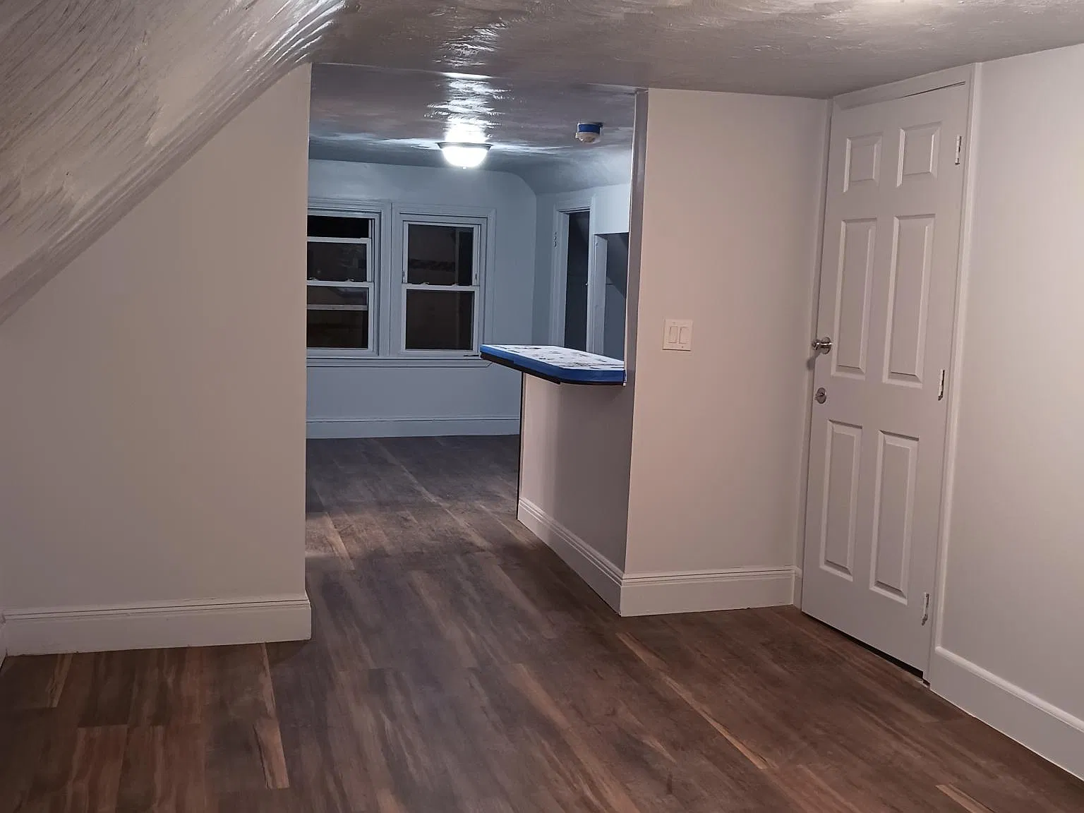 Studio, 600 sqft, $1,200 — Photo 4