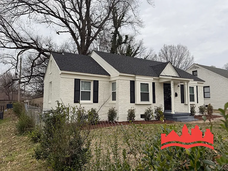 993 Gordon St — Photo 3