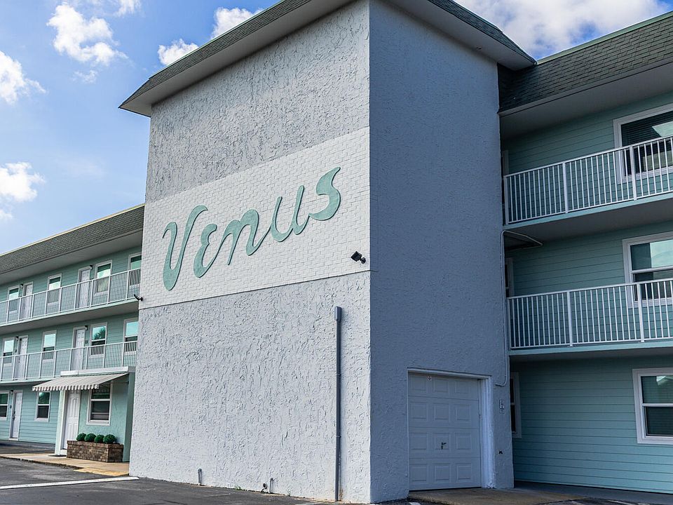 1st image of 885 Santa Rosa Blvd Unit 212