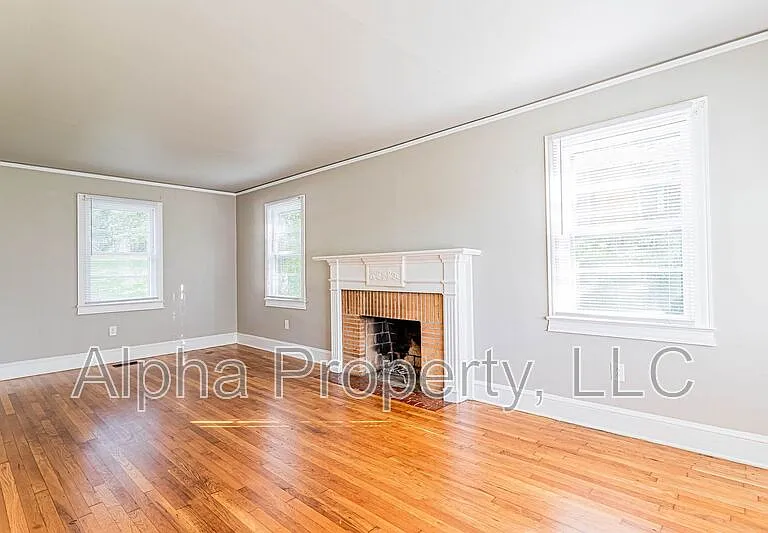 14 Melvin Dr — Photo 6