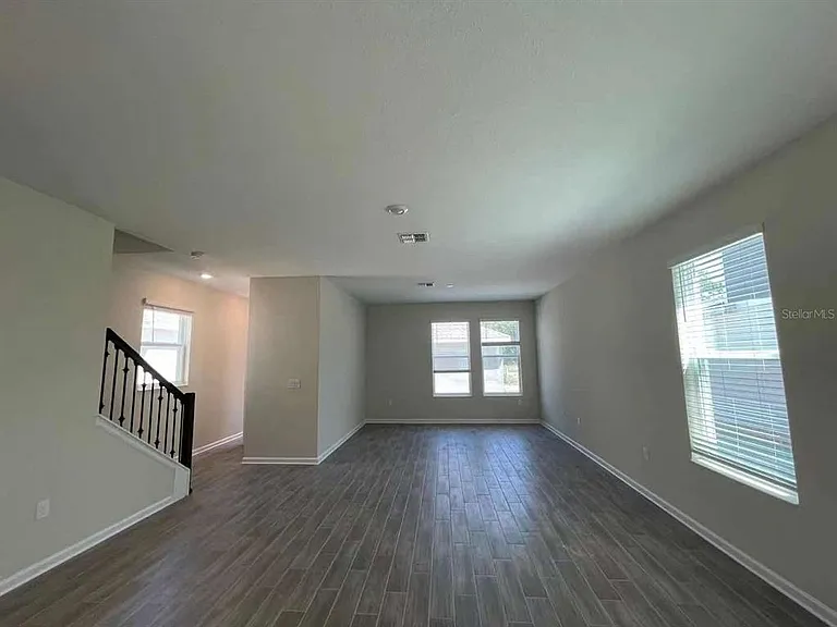 17051 Quicksilver Ave — Photo 3