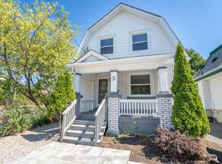 5 Gilchrist Ave, Ottawa, ON K1Y0M7