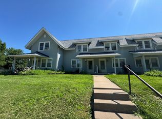 412 15th Ave, Moline, IL 61265