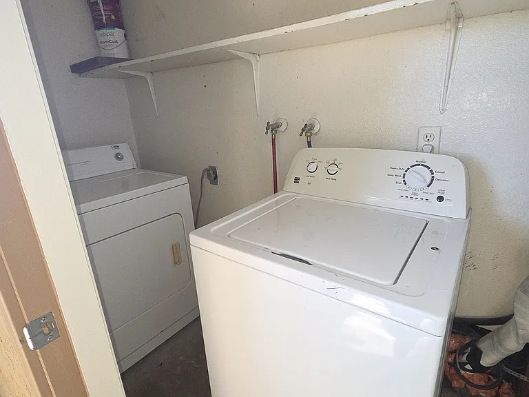 500 Arcadia Dr — Photo 5