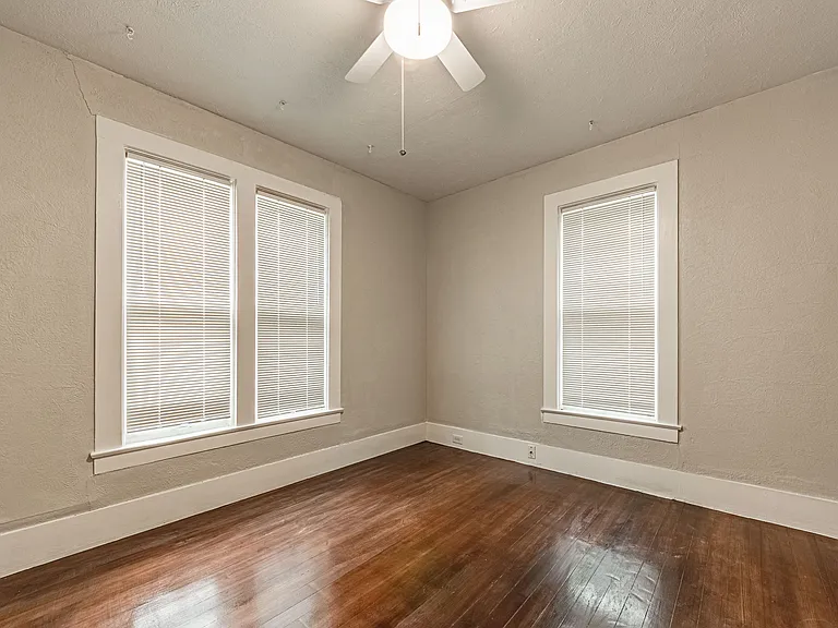 738 E Cimarron St — Photo 19