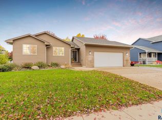313 W Hackberry St, Brandon, SD 57005