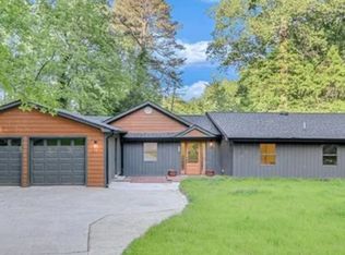 9225 Crystal Springs Rd, Gainesville, GA 30506