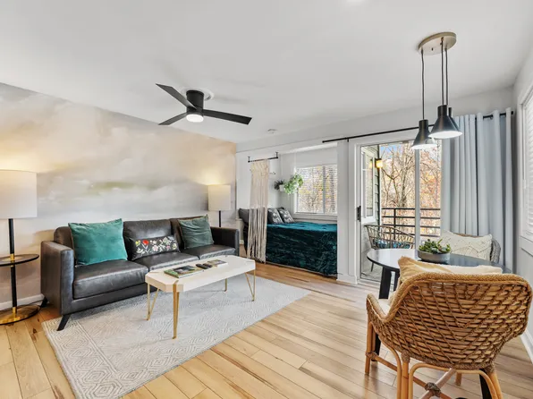 1260 Ski View Dr, Gatlinburg, TN