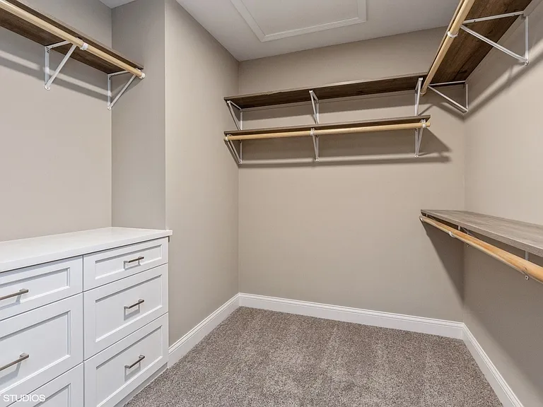 214 Manor Dr #D — Photo 9