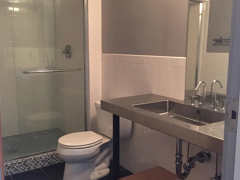 103 E Sprague Ave #201 — Photo 7