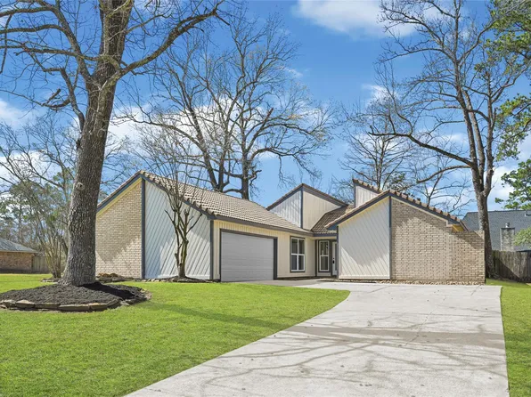 3203 Falling Brook Dr, Kingwood, TX 77345