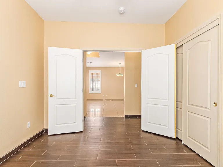 1477 Rancho Ridge Dr — Photo 36