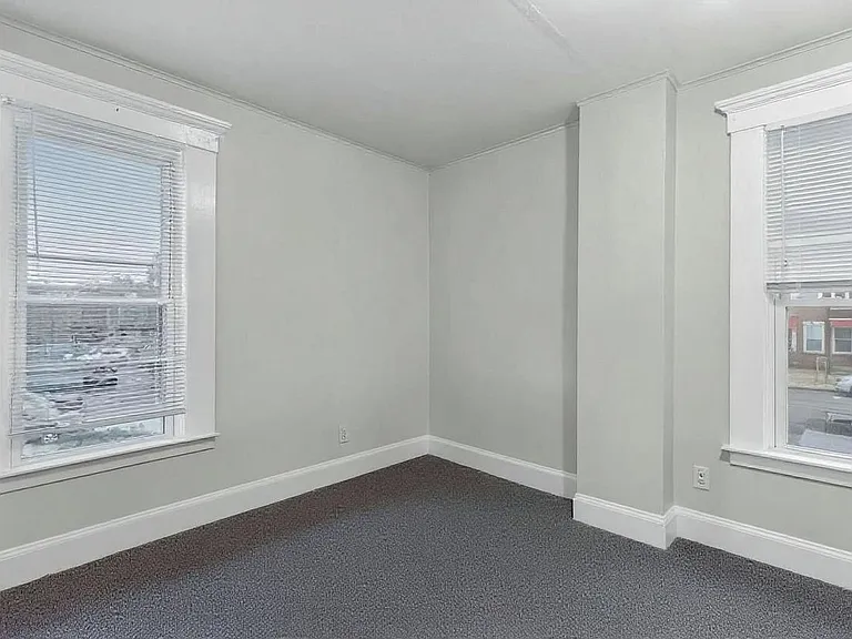 196 W 8th Ave — Photo 19