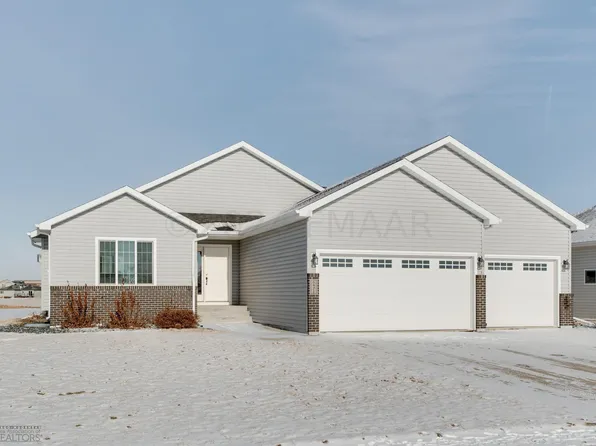 6471 59th Ave S, Fargo, ND 58104