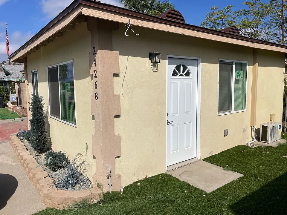 24268 Virginia Ln
