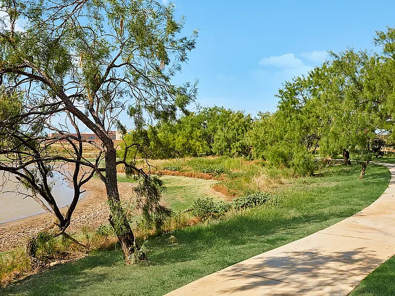 2513 Guineas Ln — Photo 3