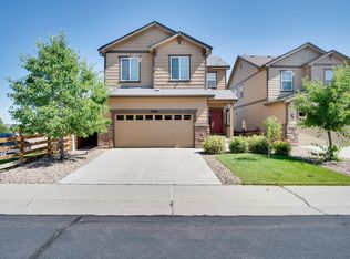 21859 E Layton Dr, Aurora, CO 80015
