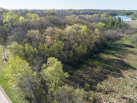 3rd image of Spring Lake Rd NE
