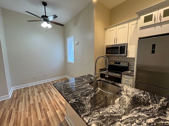 4th image of 4024 Liberty Ave #10753201