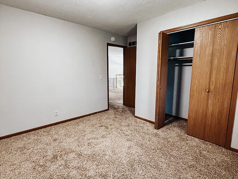 3211 Squire Ln — Photo 24