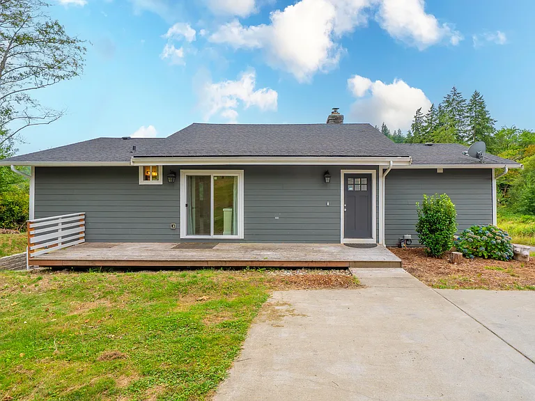 9620 Cramer Rd NW — Photo 3
