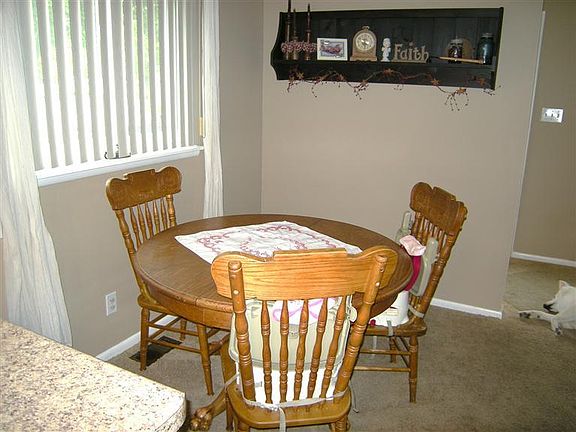 4th image of 5623 Bayside Dr