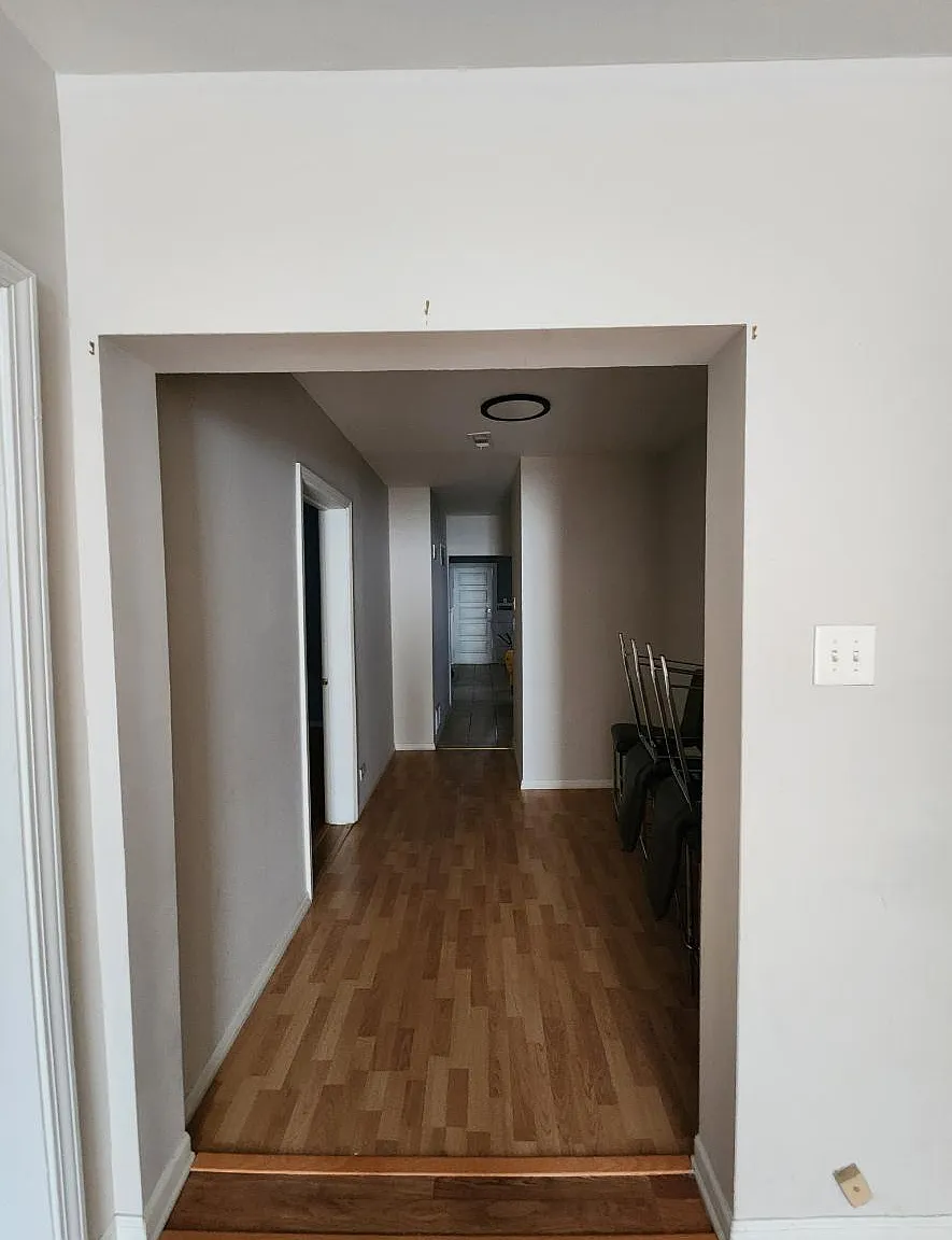 3 bed, 1200 sqft, $1,800 — Photo 2