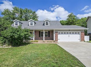 2646 Horseshoe Rdg, Saint Charles, MO 63303