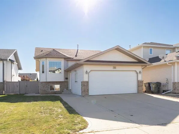 593 NE Stark Way SE, Medicine Hat, AB T1B 4P6