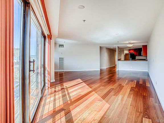 3rd image of 100 Park Ave W APT 307