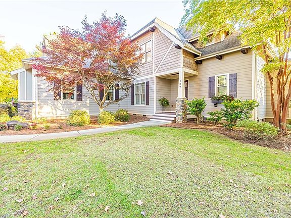 5th image of 137 Tuskarora Point Ln #15