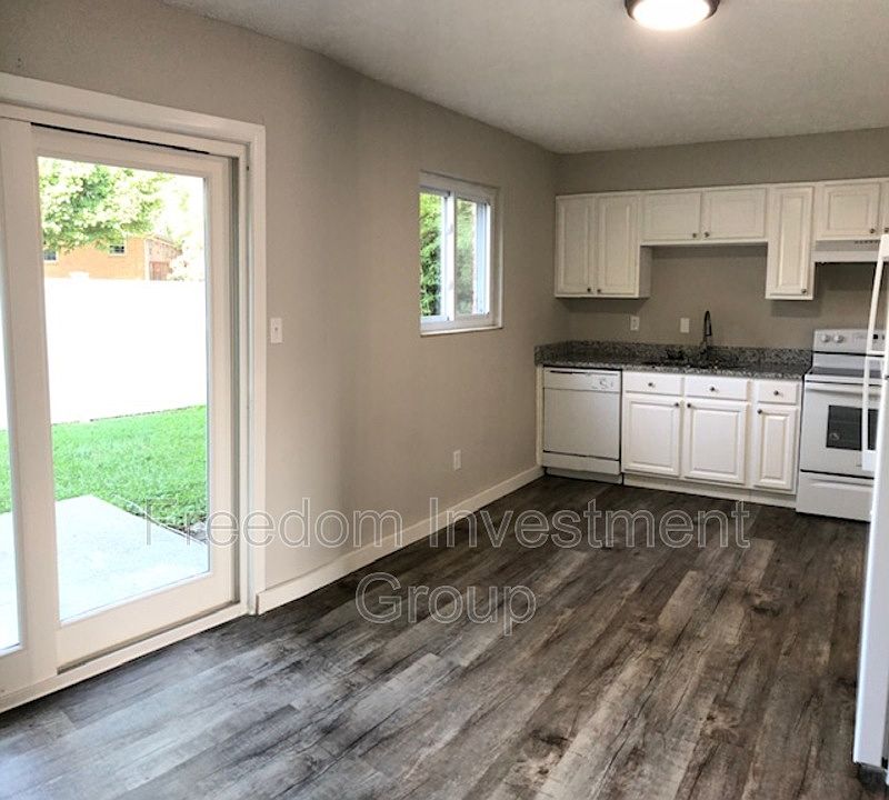 1st image of 157 Louella Dr