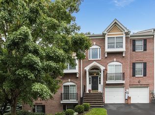 39 Spring Hill Cir, Wayne, NJ 07470
