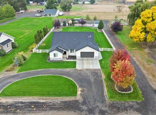 919 9th Ave E, Gooding, ID 83330